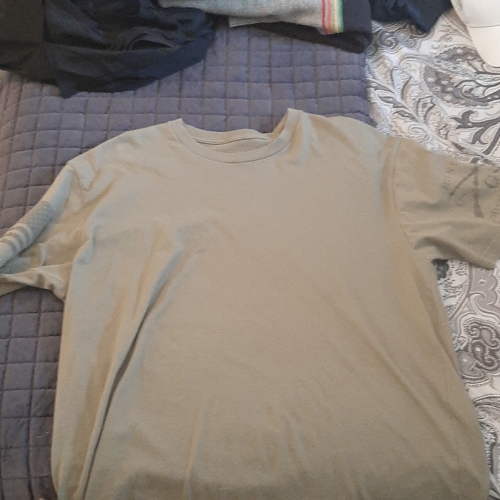 Military green grunt style shirt